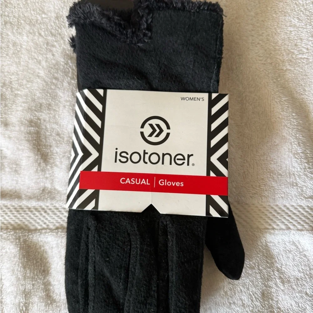 Isotoner Women’s Black Fleece Gloves